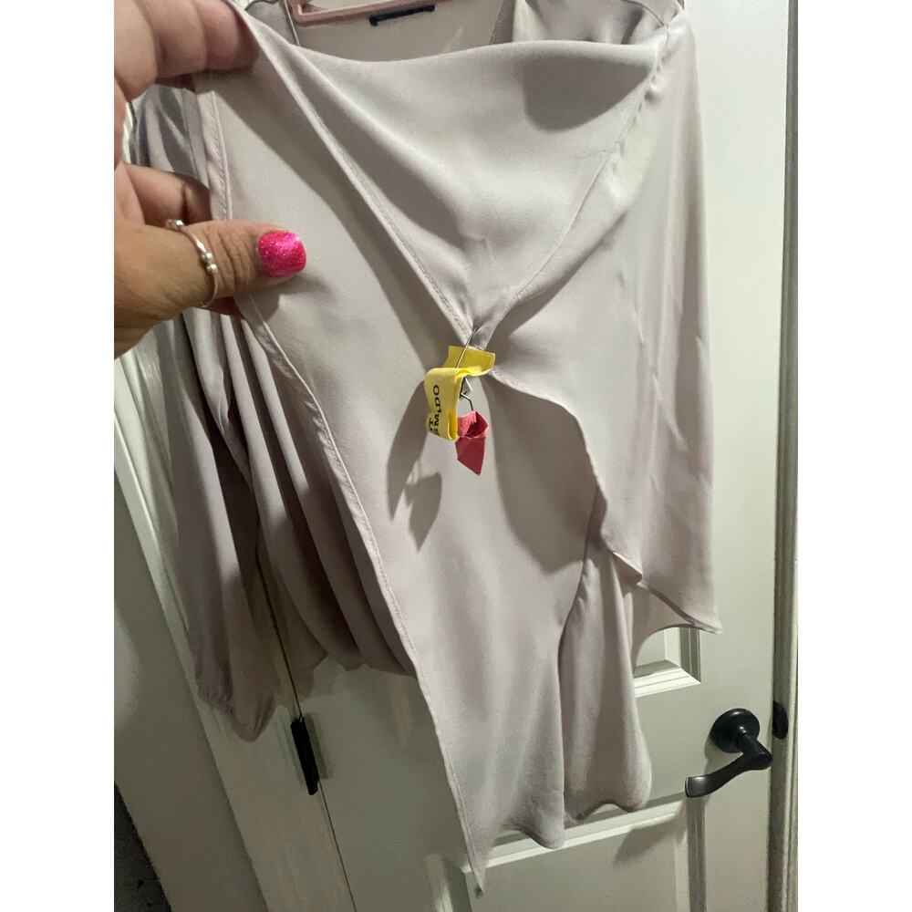 krisa lilac ruffle sleeve blouse - S EUC - Picture 4 of 15